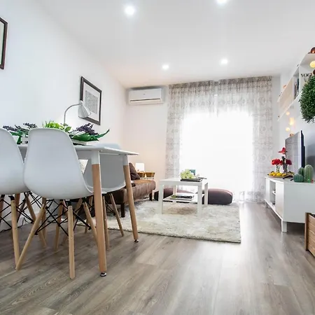 Apartamento Renovado Y Confortable En El Centro De Granada Exterior photo
