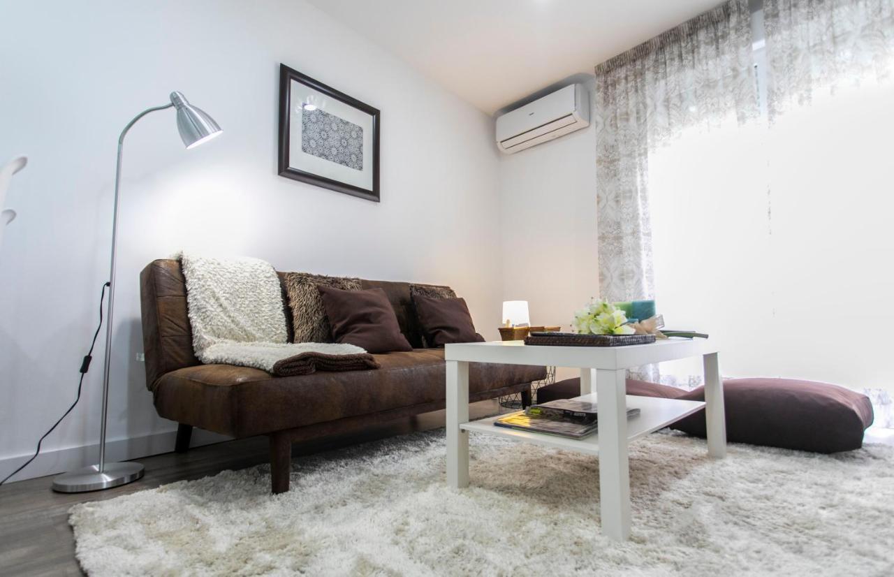 Apartamento Renovado Y Confortable En El Centro De Granada